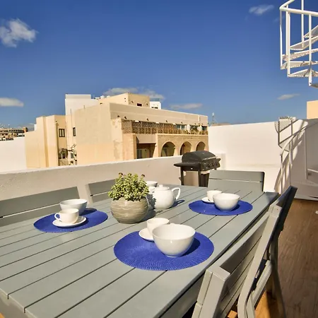 Appartement Modern Duplex Penthouse With Jacuzzi